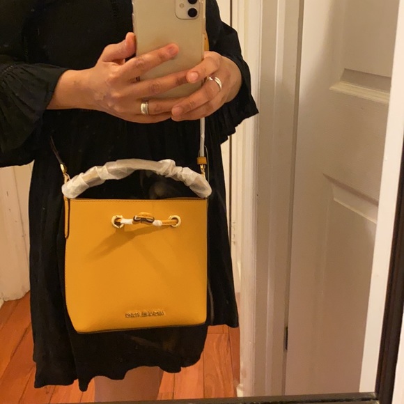 SOLD Mk Suri small bucket xbody bag - Picture 6 of 7